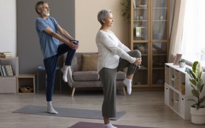 Fisioterapia mayores: ejercicios básicos y seguros